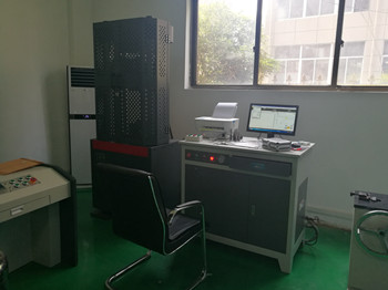 微机控制液压万能试验机